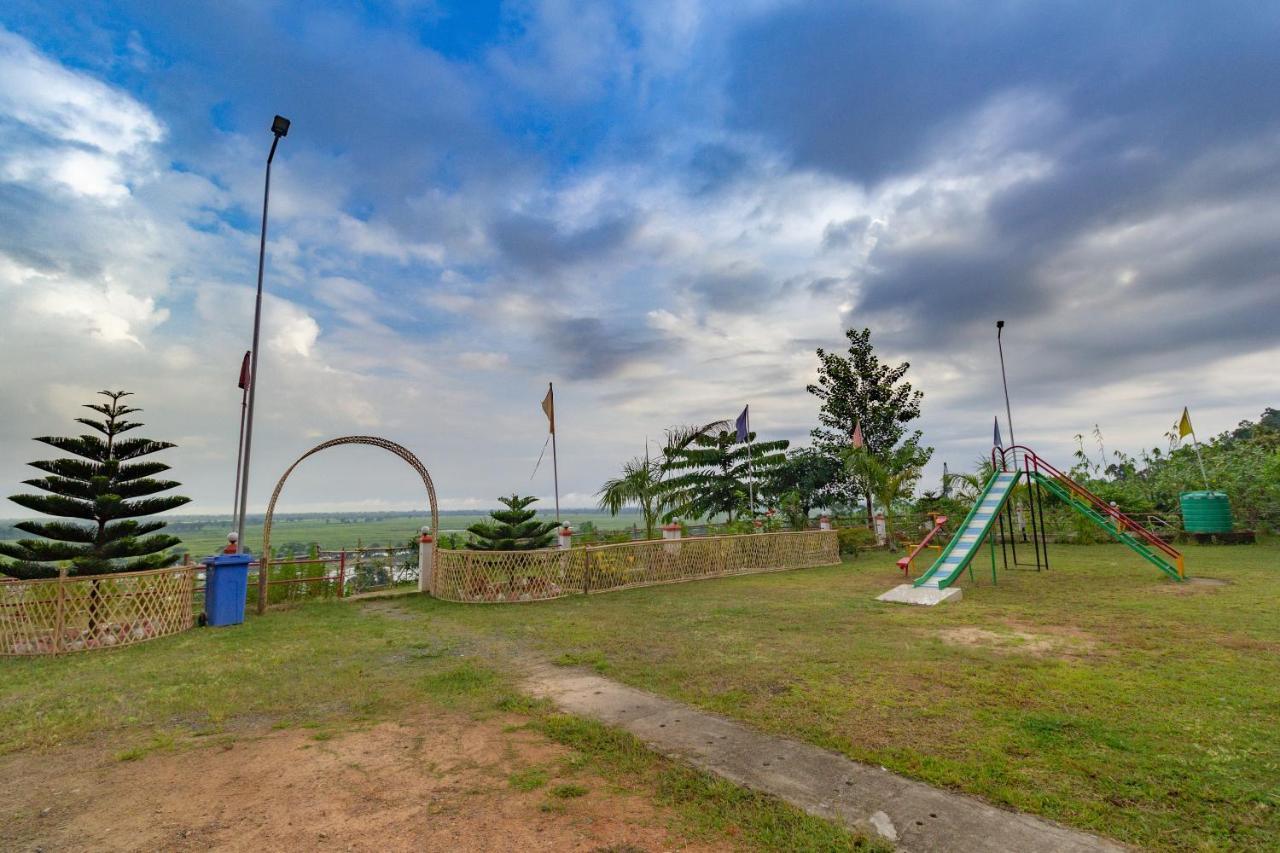 La Vue Resort Kāziranga Екстериор снимка