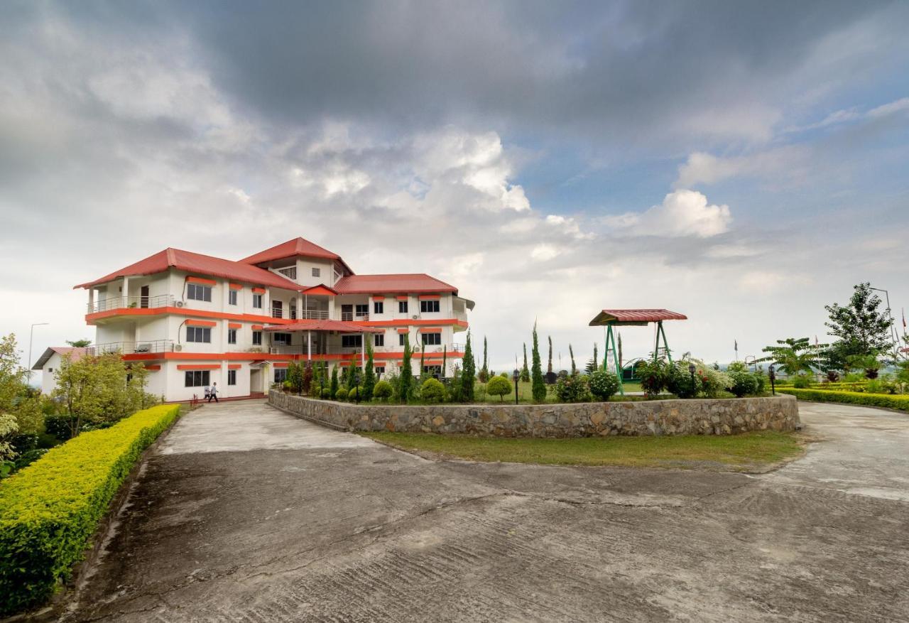 La Vue Resort Kāziranga Екстериор снимка